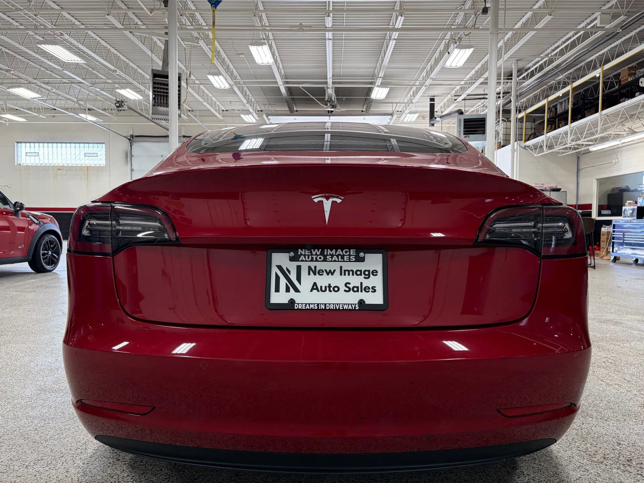 Used 2018 Tesla Model 3 Mid Range image 13