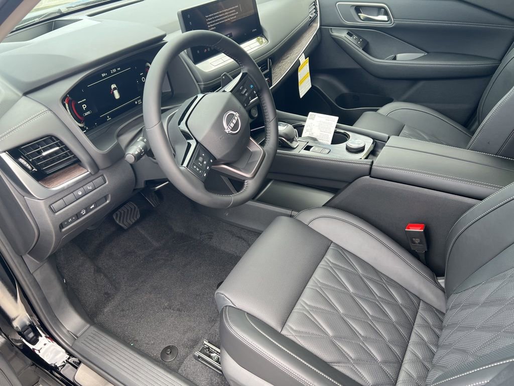 New 2026 Nissan Rogue Platinum image 12