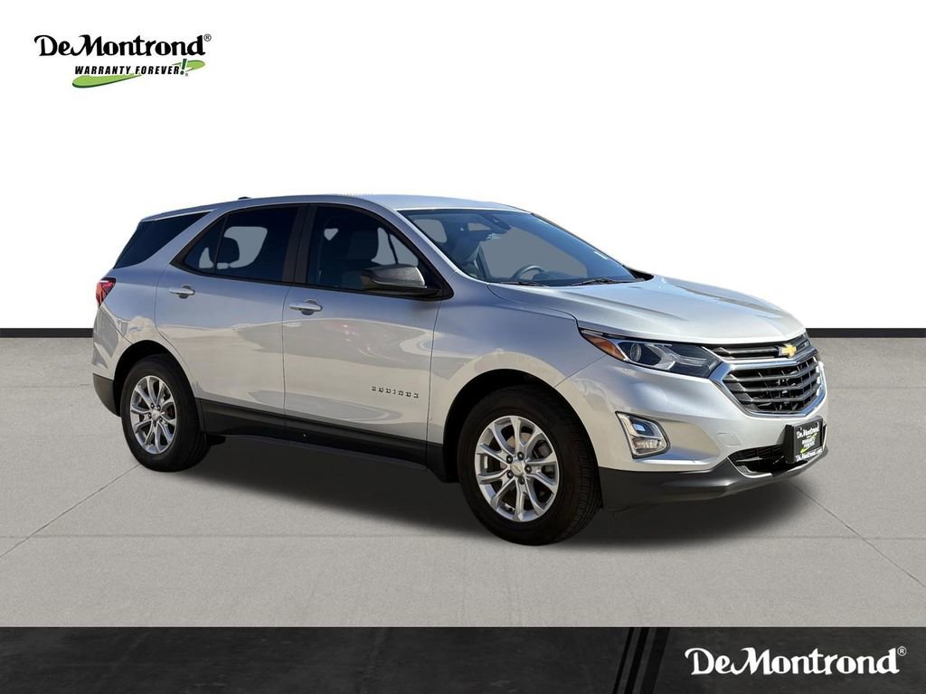 Used 2020 Chevrolet Equinox LS w/ LS Convenience Package image 3