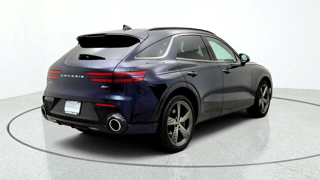 Used 2023 Genesis GV70 2.5T w/ Sport Prestige Package AWD/4WD image 5