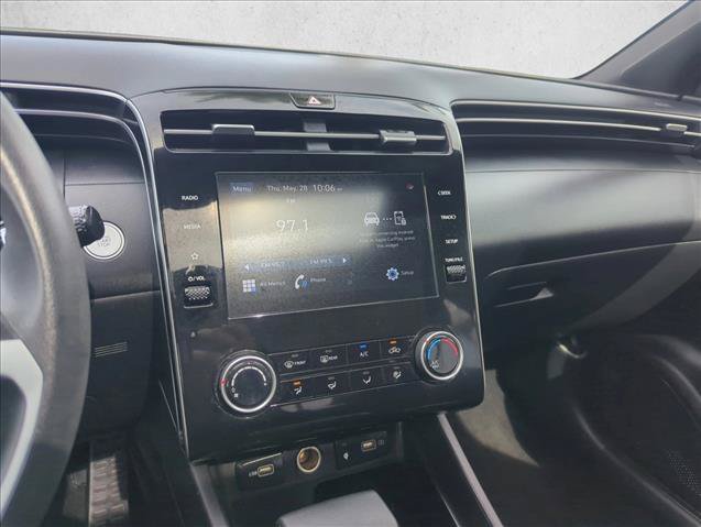 Used 2023 Hyundai Santa Cruz Night AWD/4WD image 12
