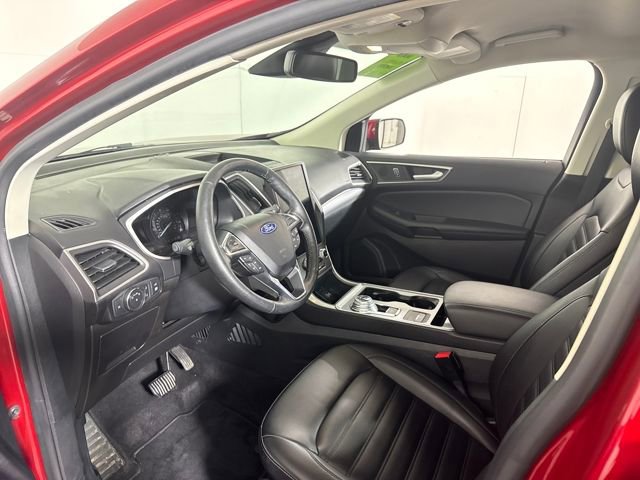 Used 2021 Ford Edge SEL w/ Convenience Package image 14