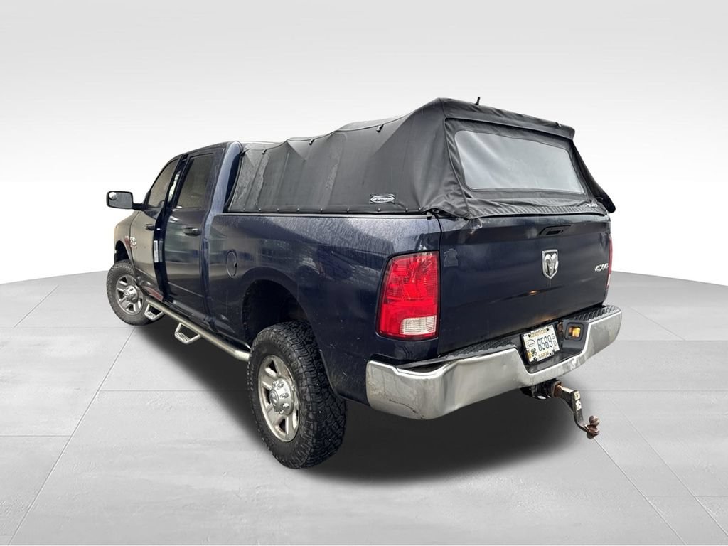 Used 2015 RAM 2500 Tradesman w/ Chrome Appearance Group AWD/4WD image 4