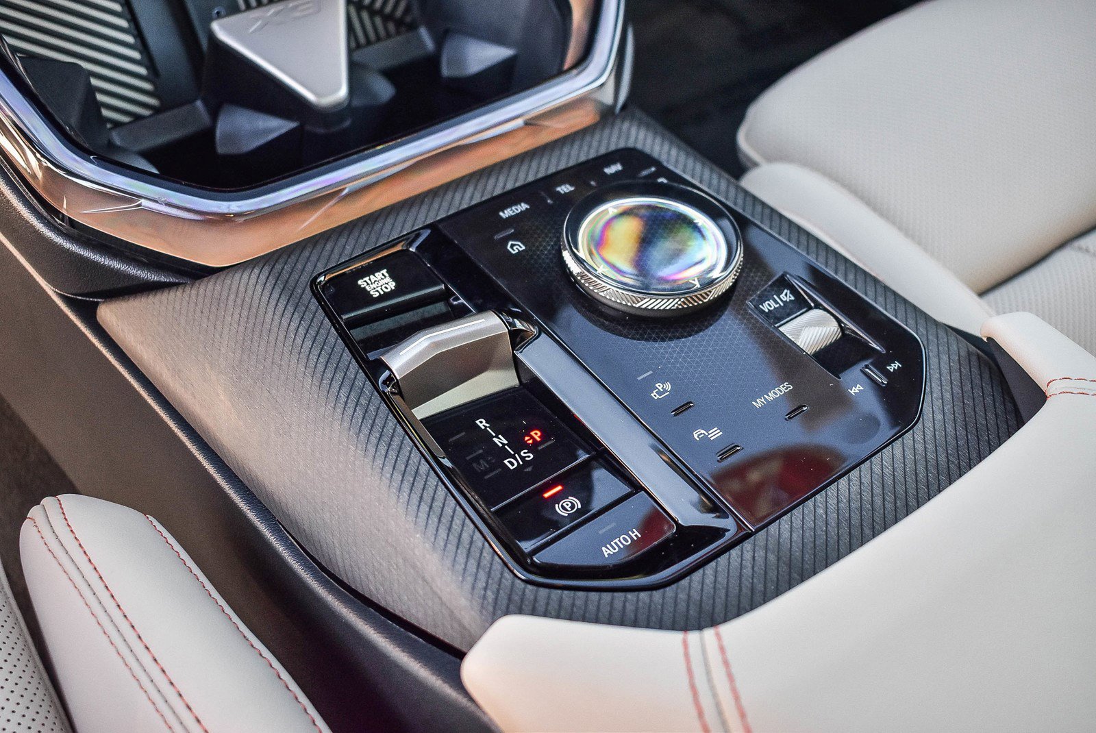 Used 2025 BMW X3 xDrive30i w/ Convenience Package image 19