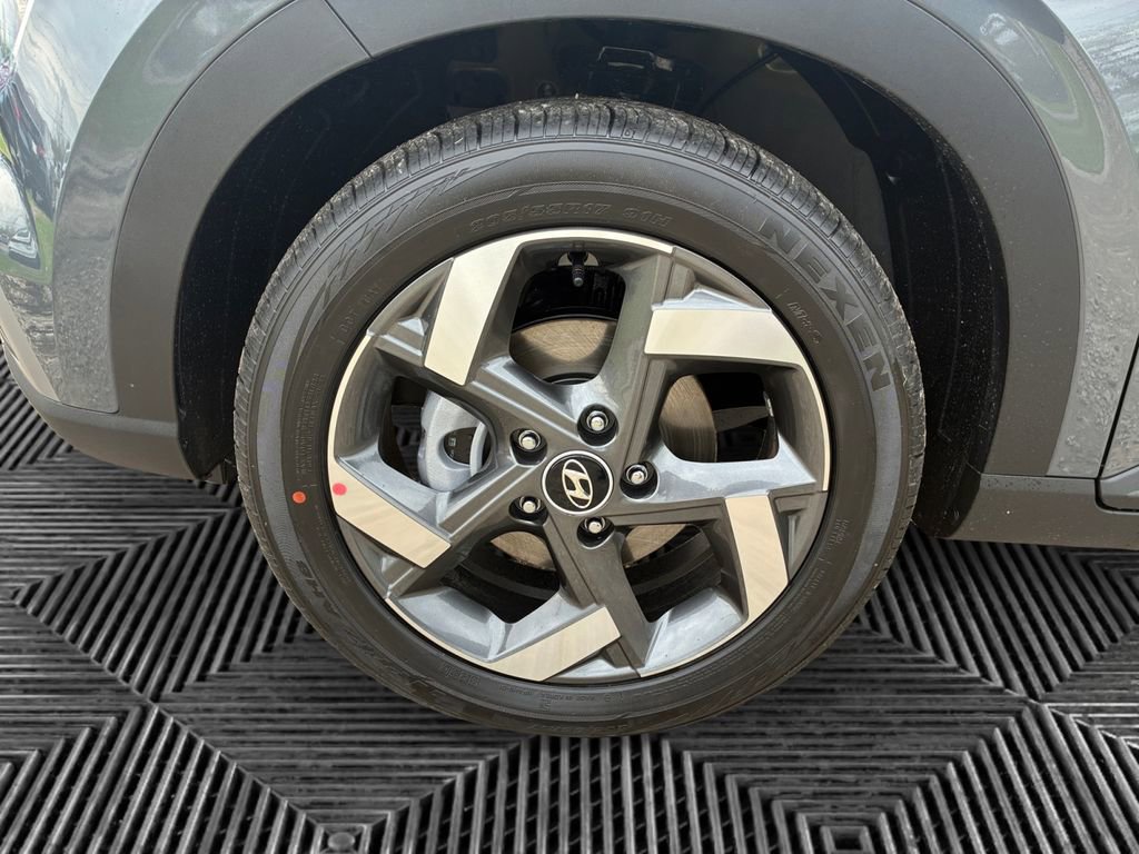 New 2026 Hyundai Venue SEL FWD image 14
