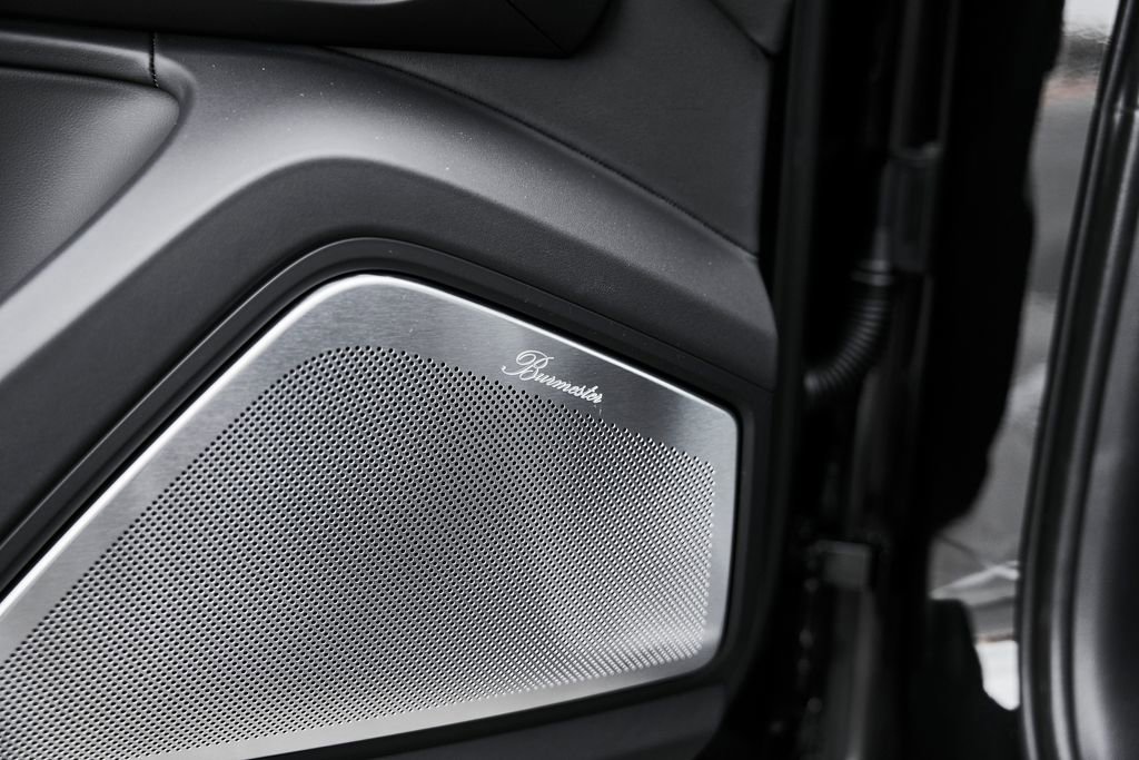 Used 2026 Porsche Cayenne Turbo image 36