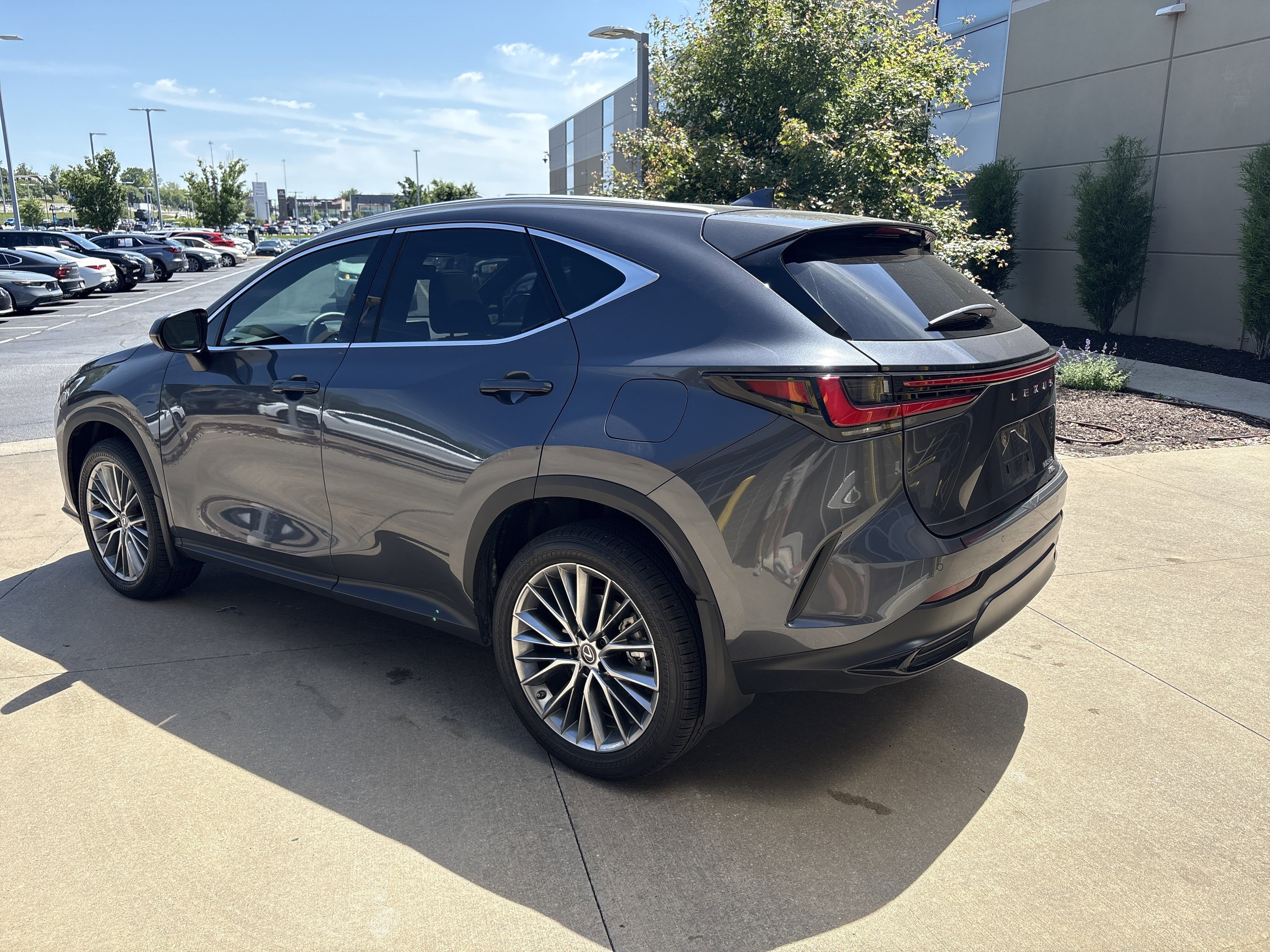 Used 2023 Lexus NX 350 AWD w/ Vision Package image 8