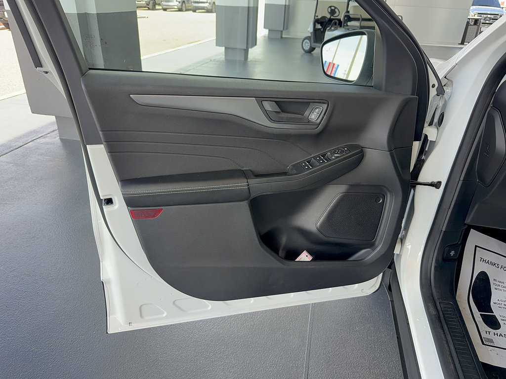 Certified 2023 Ford Escape Active w/ Tech Pack #1 FWD image 8