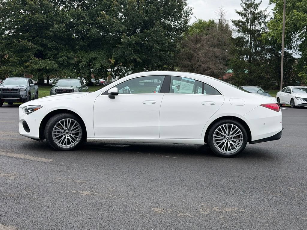 Used 2025 Mercedes-Benz CLA 250 4MATIC image 3