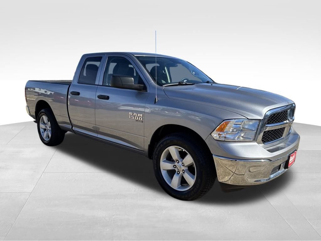 Used 2024 RAM 1500 Classic SLT image 8