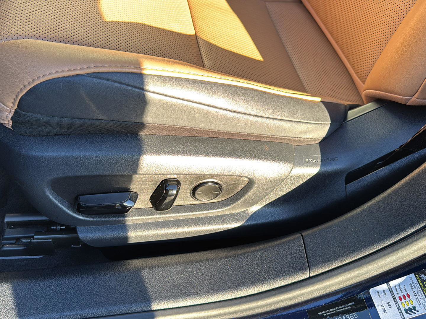 Certified 2022 Lexus ES 350 w/ Premium Package image 27