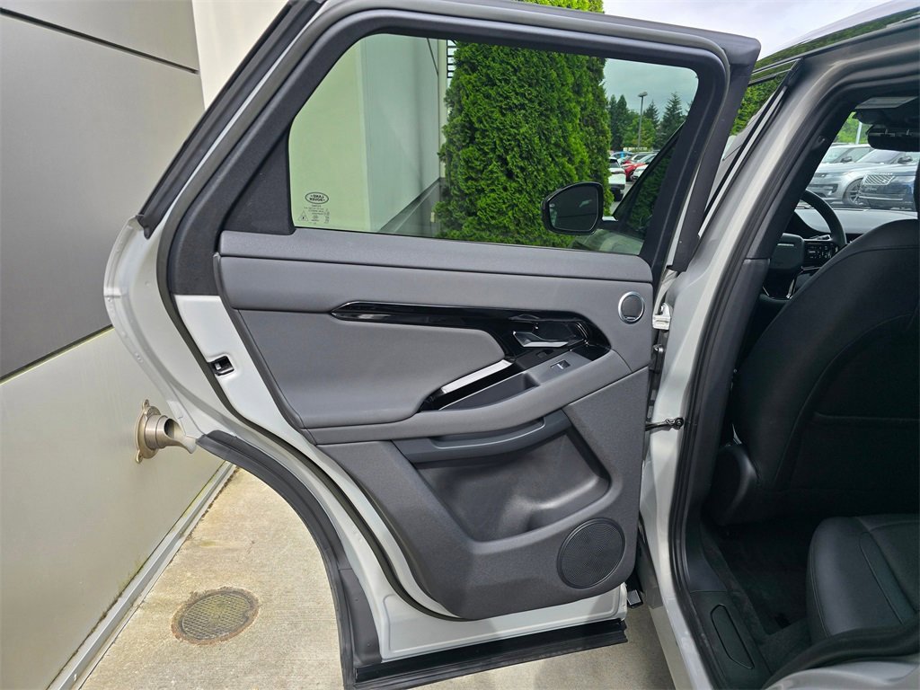 Used 2024 Land Rover Range Rover Evoque S image 24