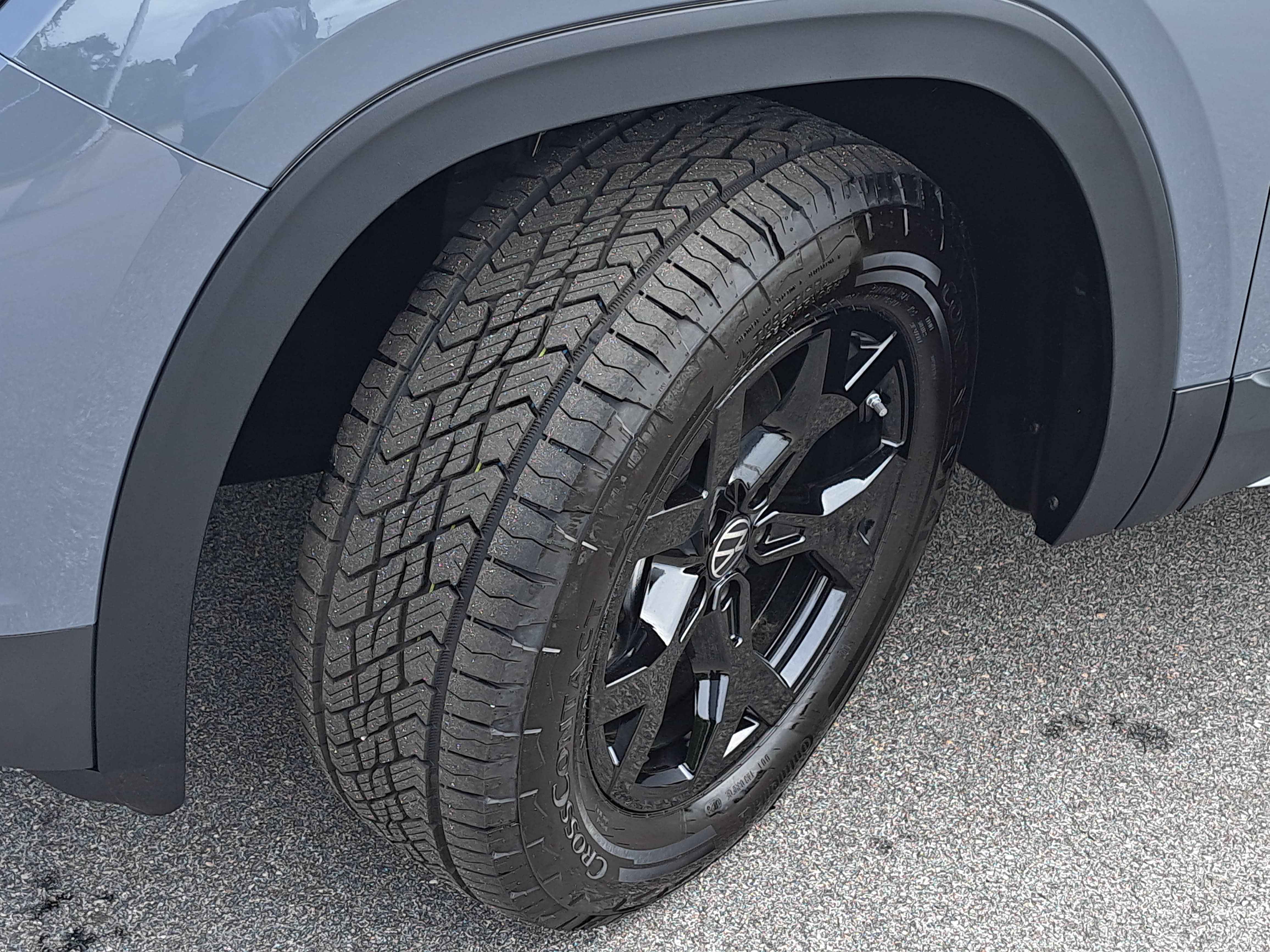 New 2026 Volkswagen Atlas Peak Edition AWD/4WD image 32