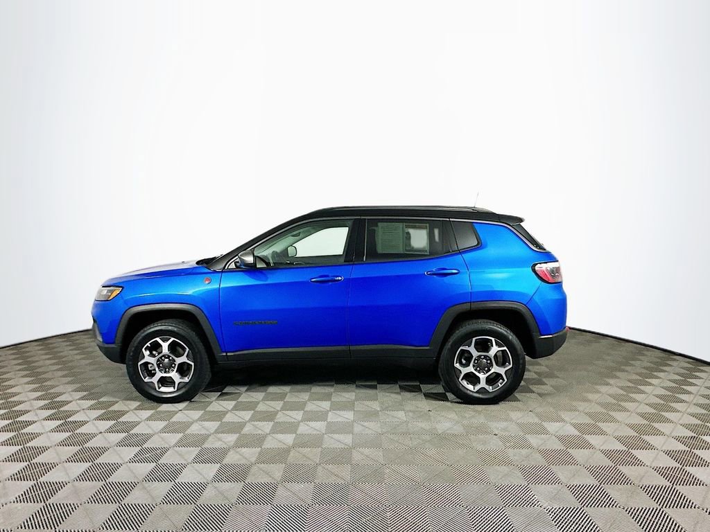 Used 2022 Jeep Compass Trailhawk w/ Sun and Sound Group image 7