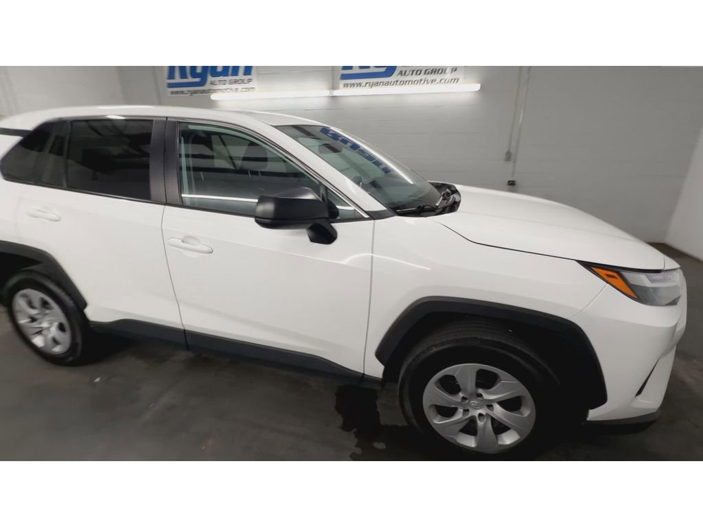 Used 2024 Toyota RAV4 LE image 2