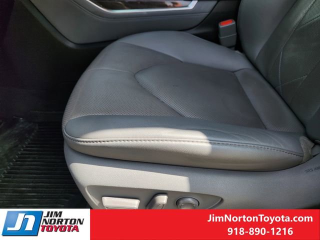 Used 2021 Toyota Highlander Platinum AWD/4WD image 25