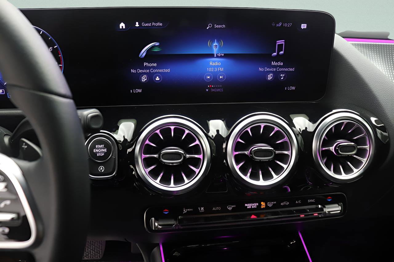 Certified 2023 Mercedes-Benz GLA 250 image 9