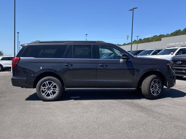 New 2026 Ford Expedition Max Active RWD image 2