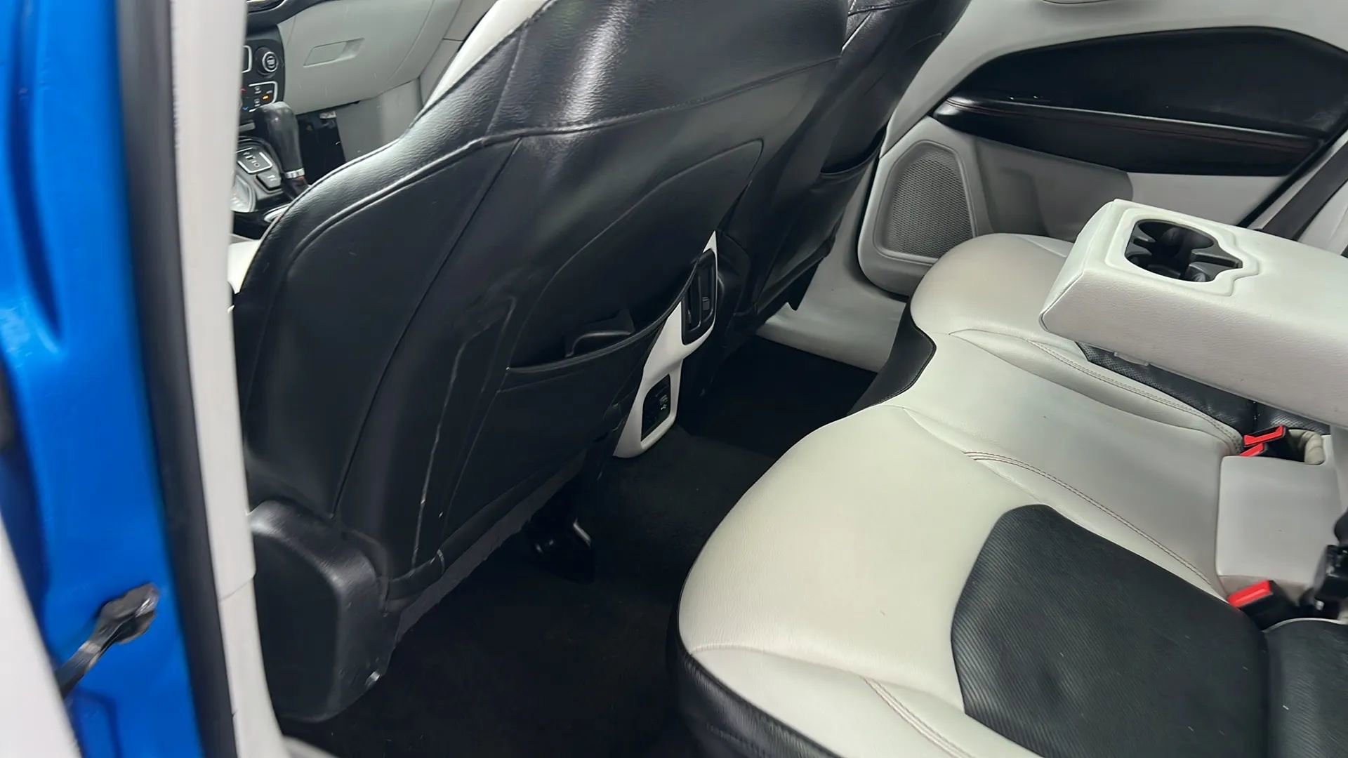 Used 2018 Jeep Compass Limited w/ Navigation Group image 31