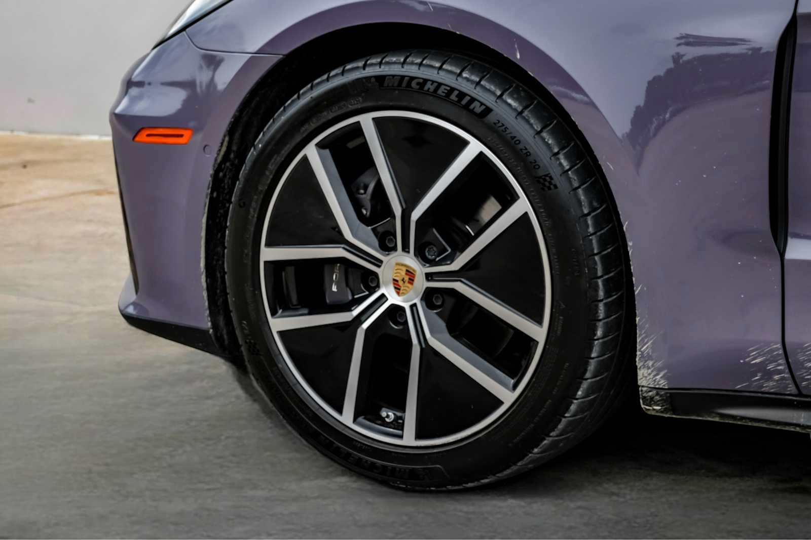 Used 2024 Porsche Panamera RWD image 55