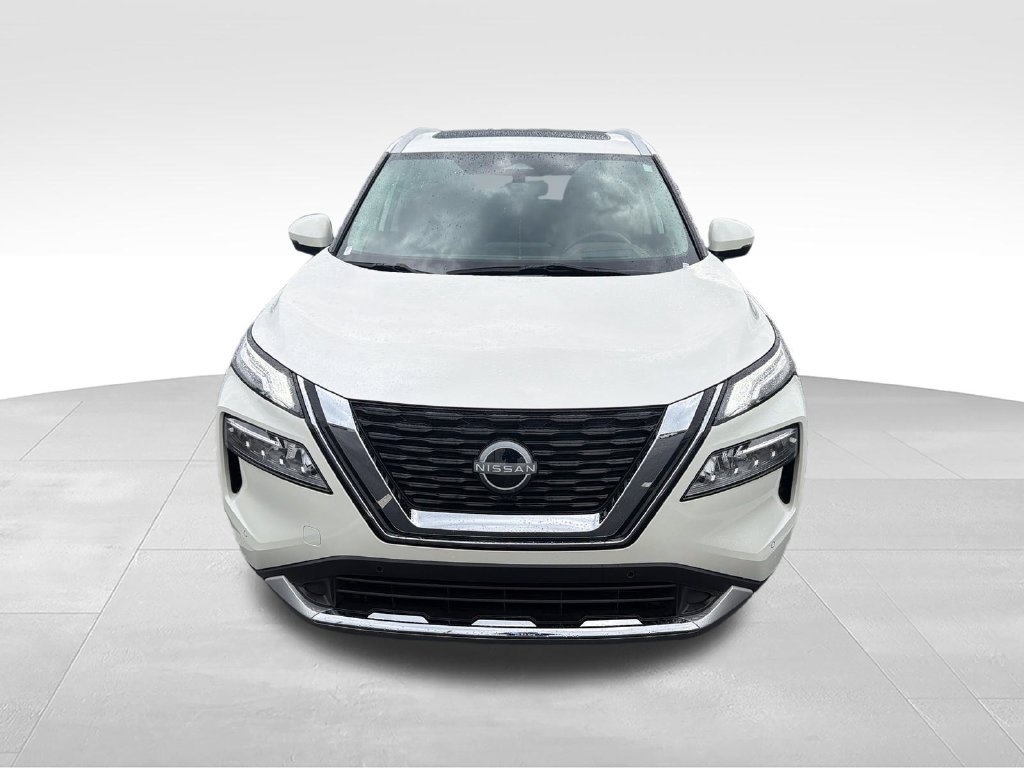 Used 2023 Nissan Rogue Platinum w/ Platinum Premium Package FWD image 9