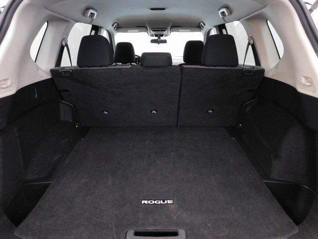 Certified 2023 Nissan Rogue SV image 18