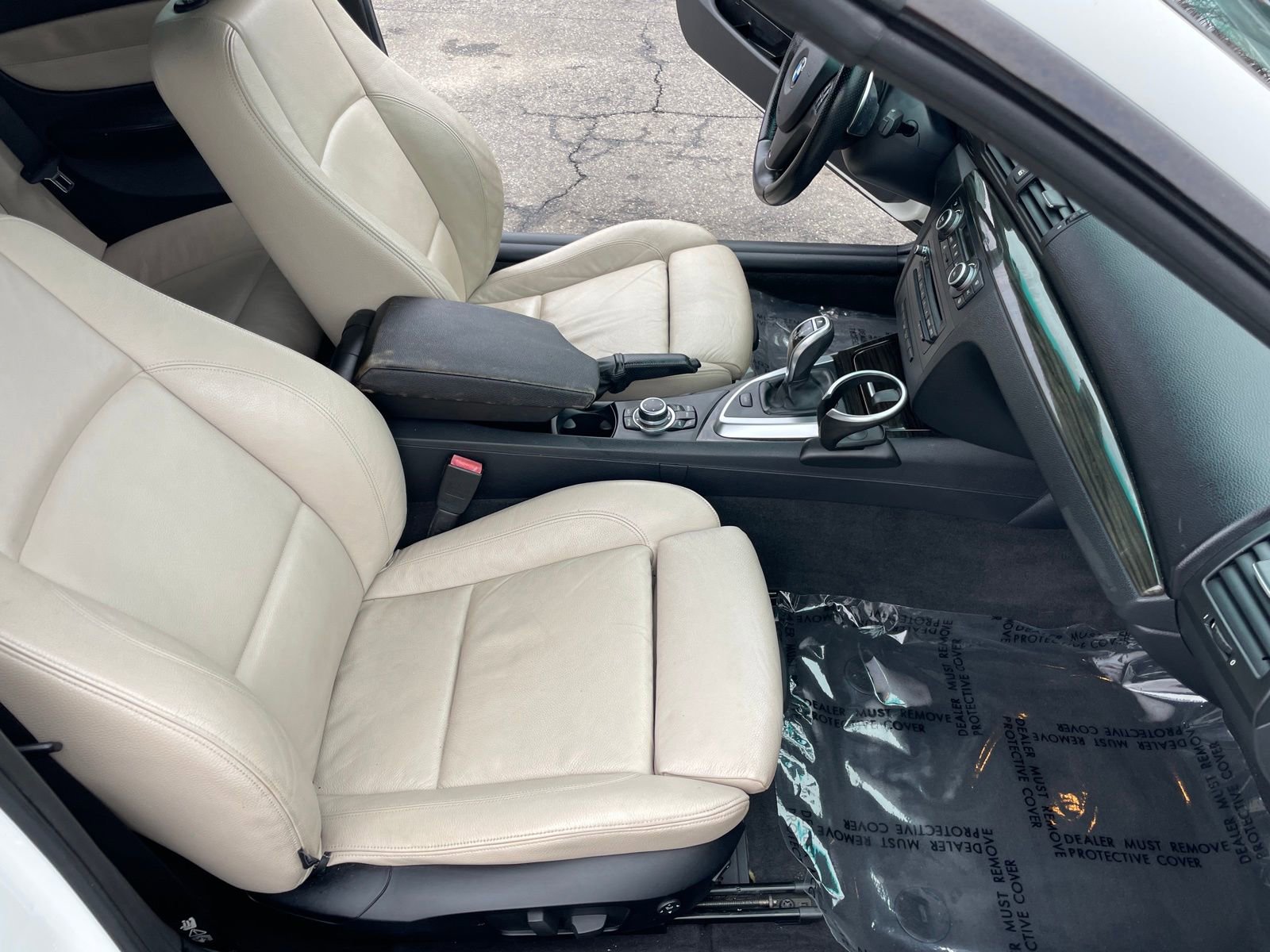 Used 2013 BMW 135i Convertible image 16