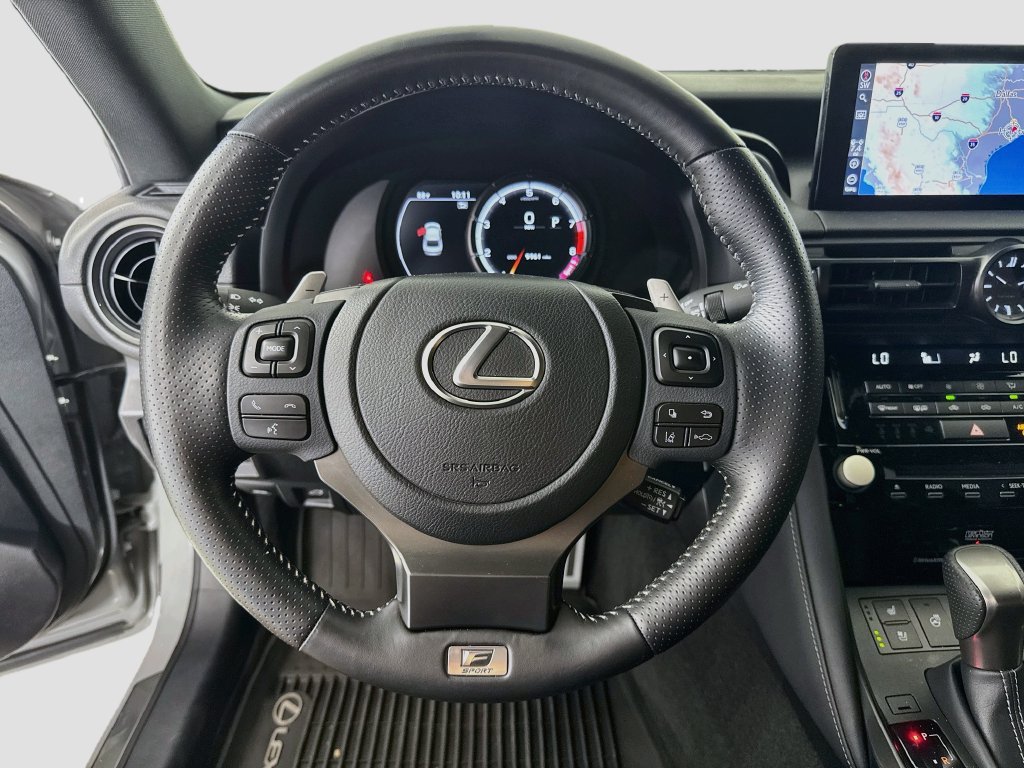 Used 2024 Lexus IS 500 RWD image 13