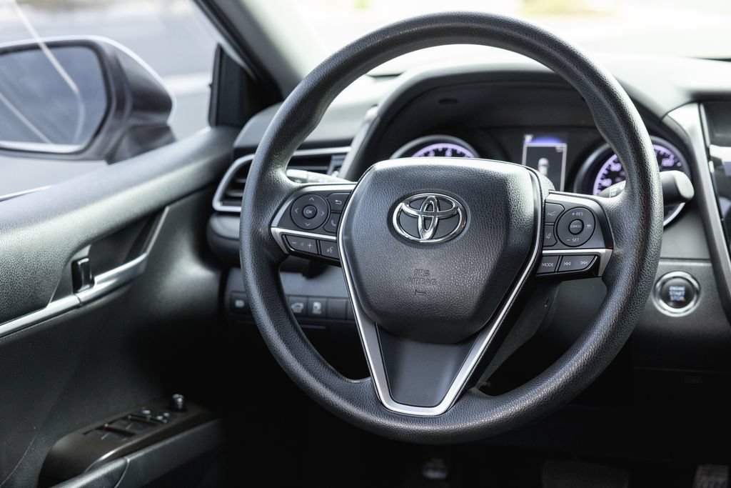 Certified 2022 Toyota Camry LE w/ Convenience Package FWD image 27
