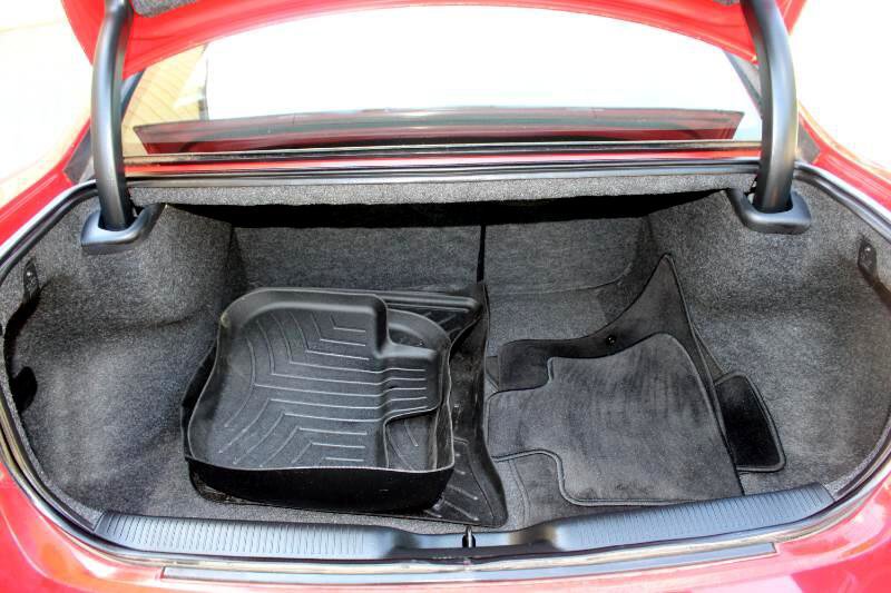 Used 2018 Dodge Charger SXT image 17