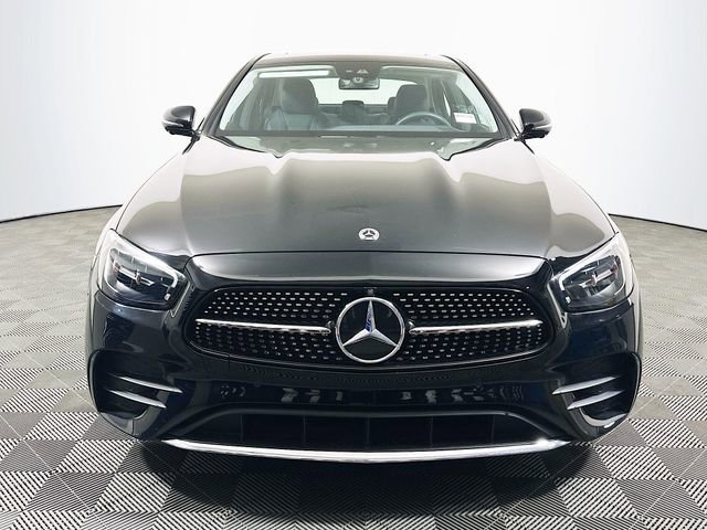 Used 2022 Mercedes-Benz E 350 Sedan image 3