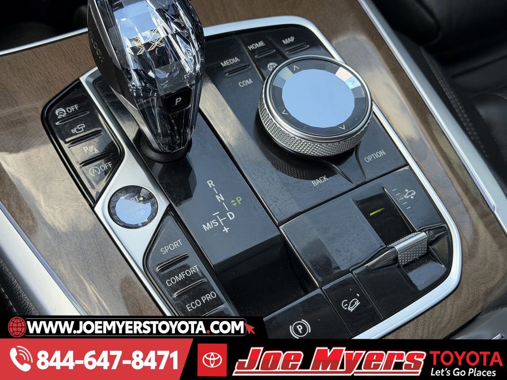 Used 2020 BMW X7 xDrive40i w/ Cold Weather Package image 21