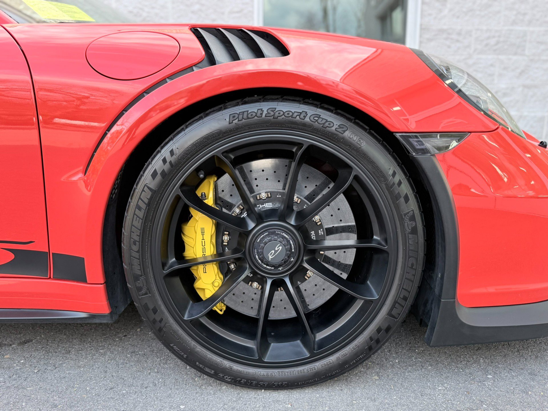 Used 2016 Porsche 911 GT3 RS RWD image 40