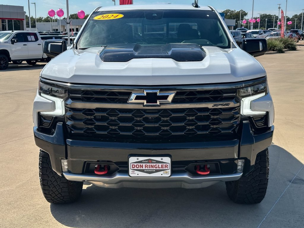 Used 2024 Chevrolet Silverado 1500 ZR2 AWD/4WD image 8
