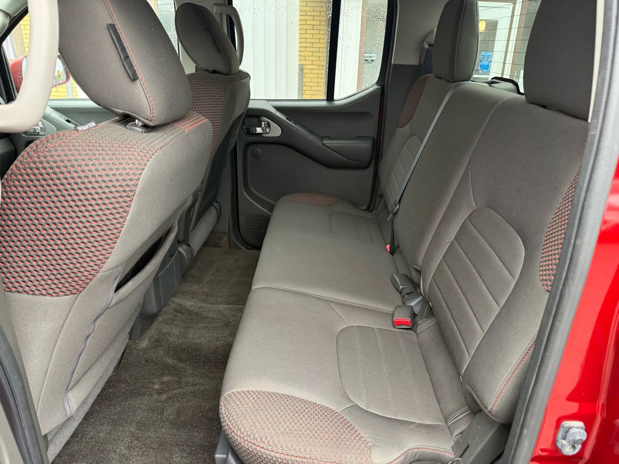 Used 2012 Nissan Frontier PRO-4X image 12