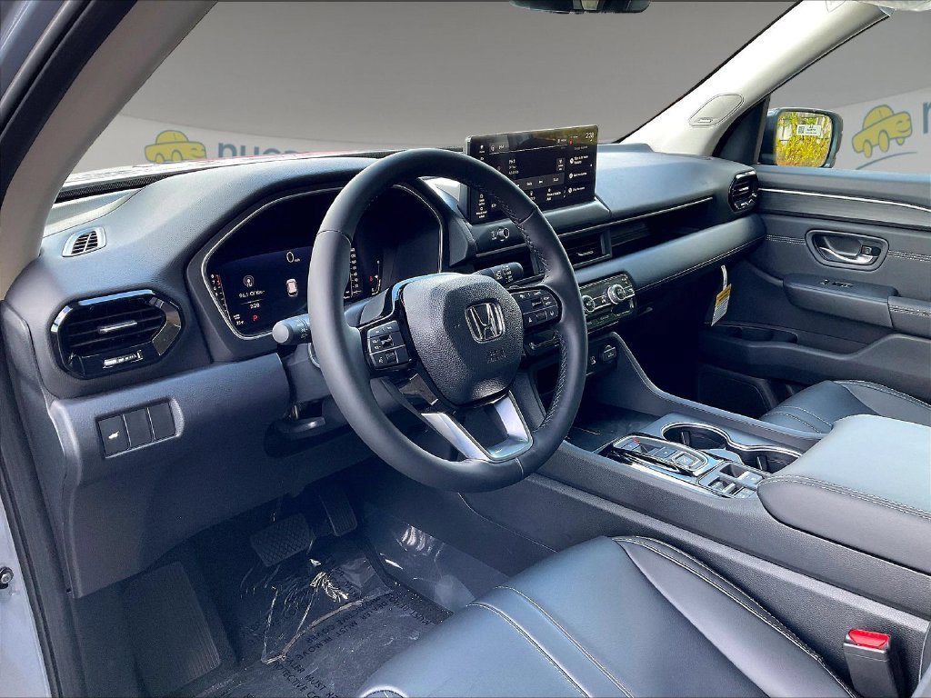 New 2026 Honda Pilot Touring image 9
