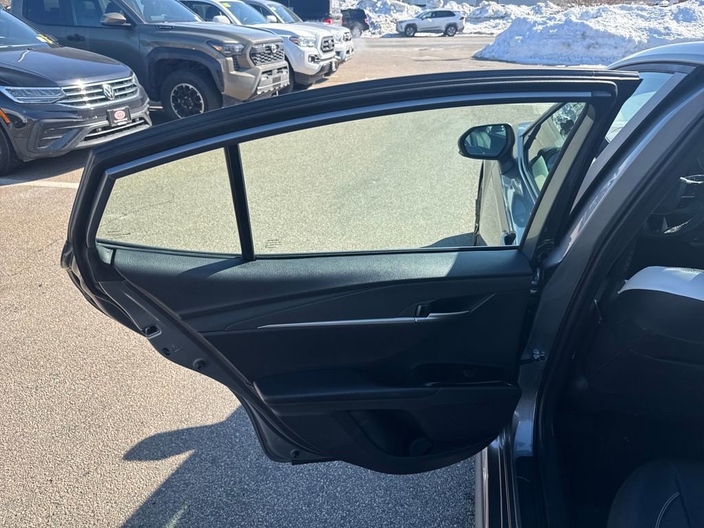 Used 2026 Toyota Camry SE w/ Convenience Package image 36