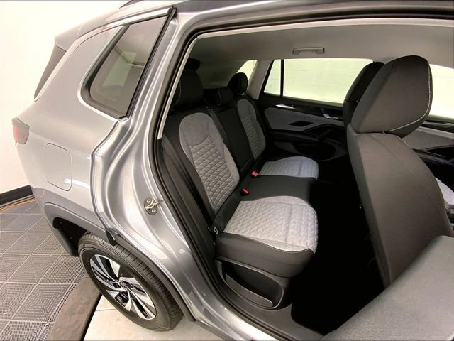 New 2026 Volkswagen Tiguan S image 10