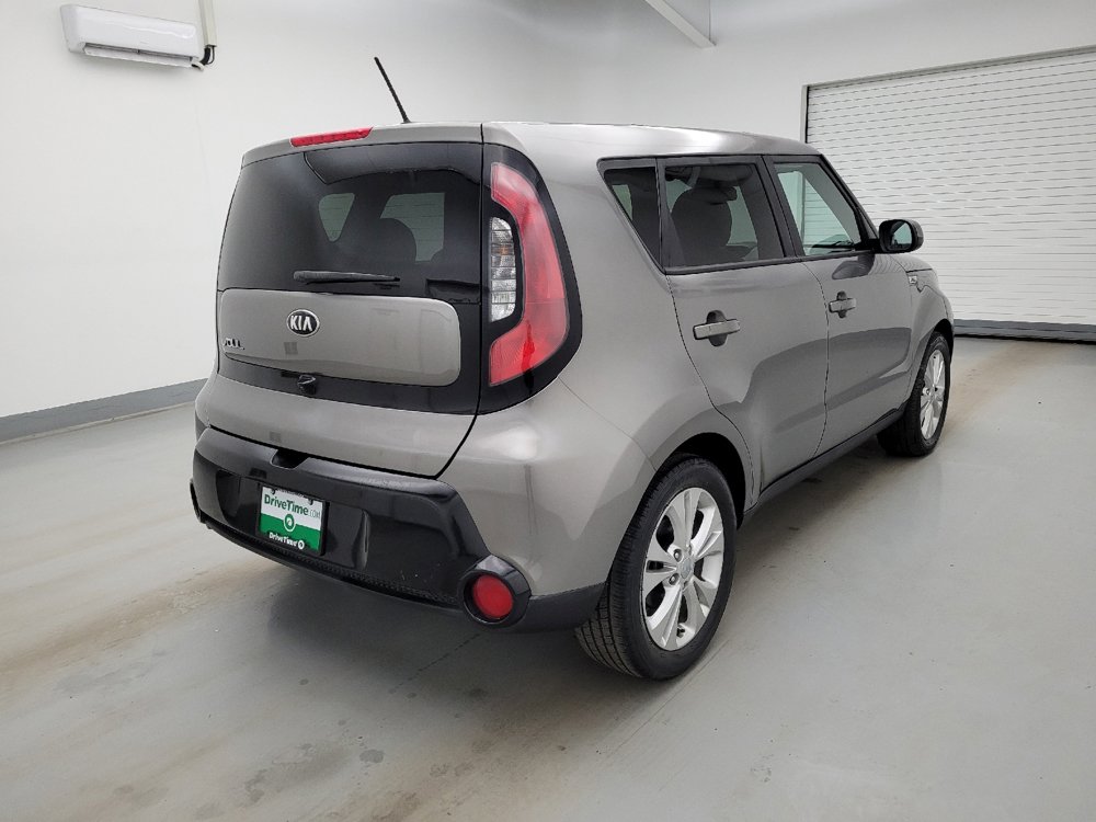 Used 2016 Kia Soul + FWD image 9
