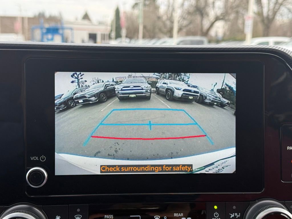 Certified 2023 Toyota Highlander XSE image 32