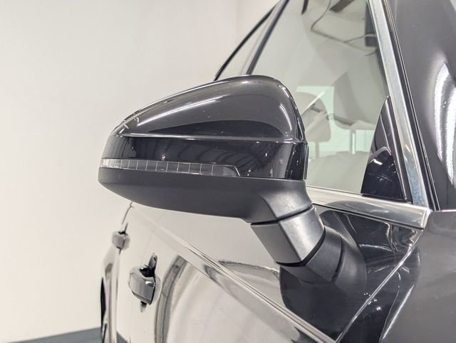 Used 2019 Audi A4 2.0T Premium w/ Convenience Package FWD image 29