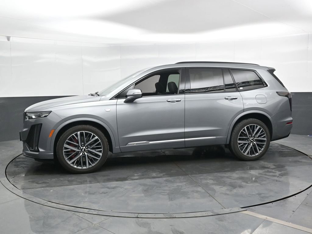 Used 2023 Cadillac XT6 Sport image 9