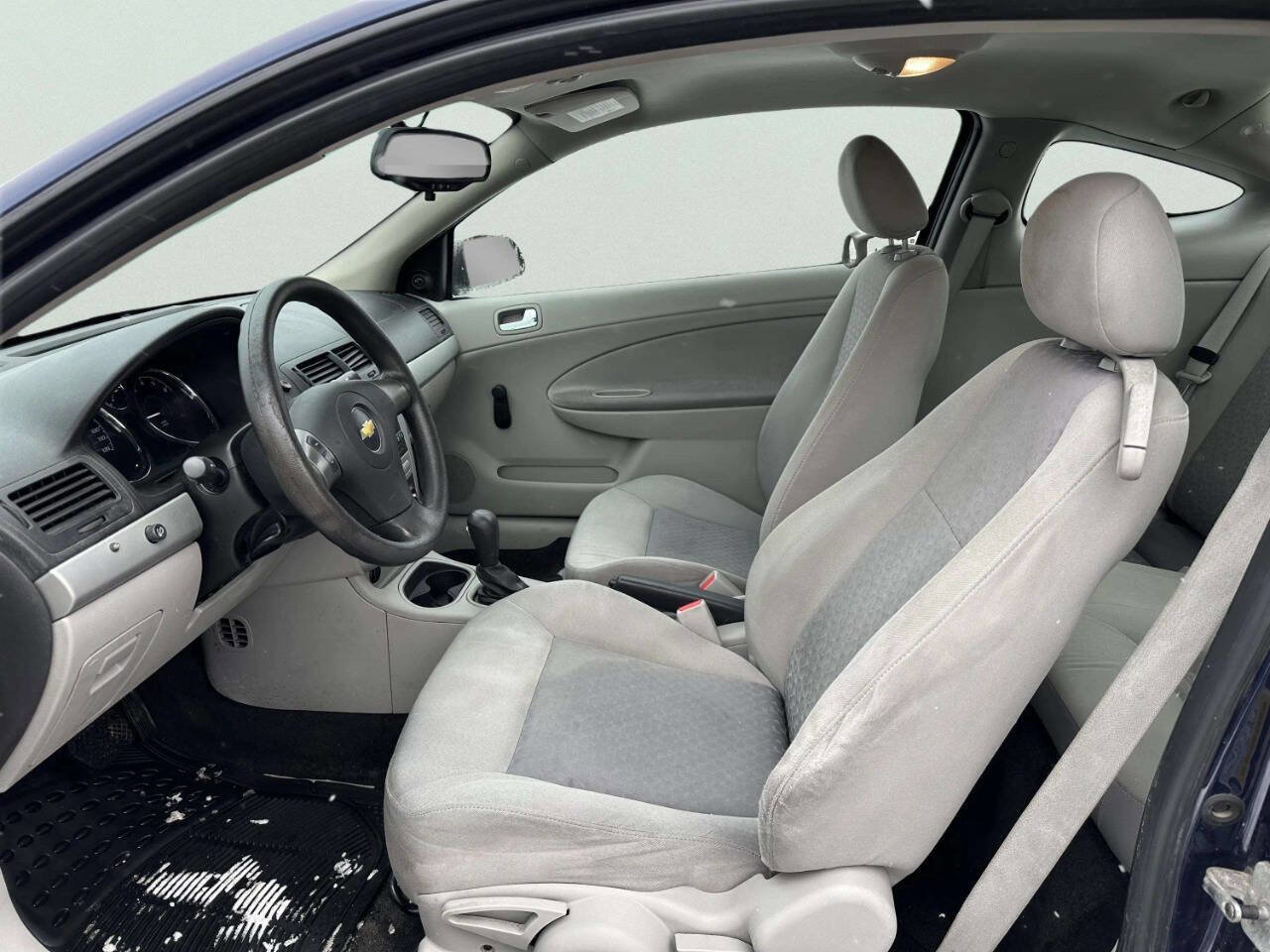 Used 2010 Chevrolet Cobalt LS image 12