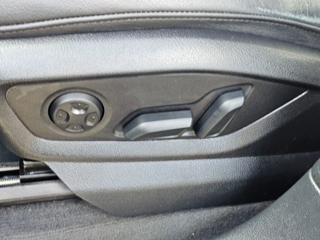 Used 2017 Audi Q7 3.0T Premium Plus image 33