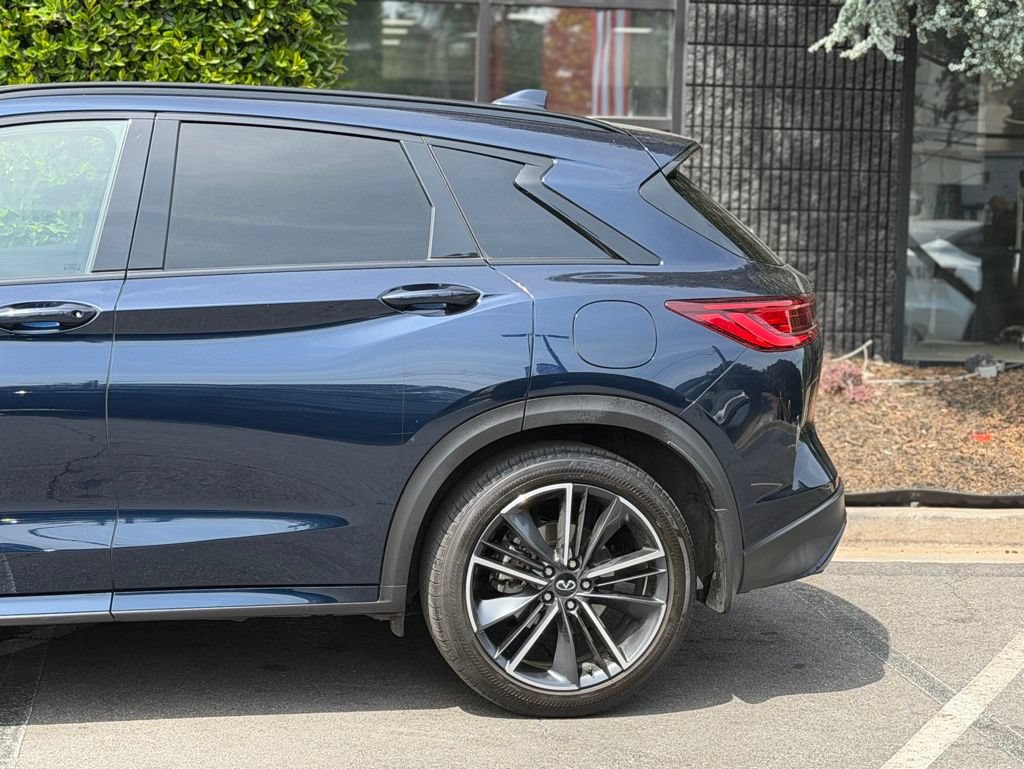 Used 2023 INFINITI QX50 Sport AWD/4WD image 11