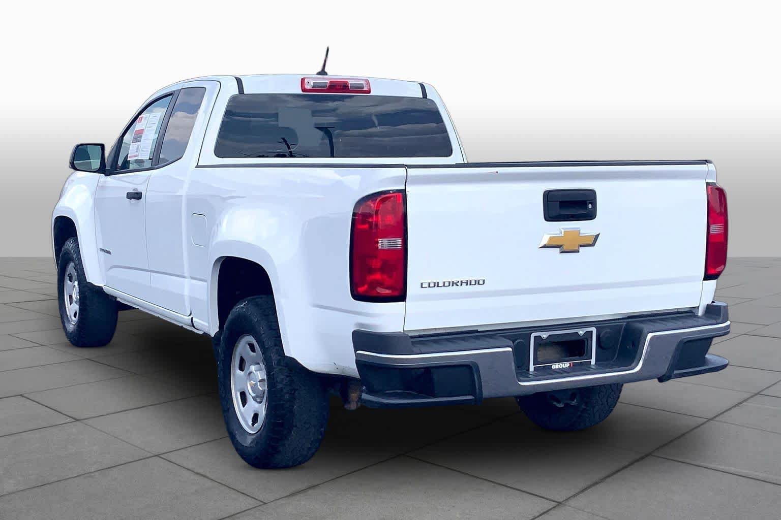 Used 2017 Chevrolet Colorado W/T RWD image 12
