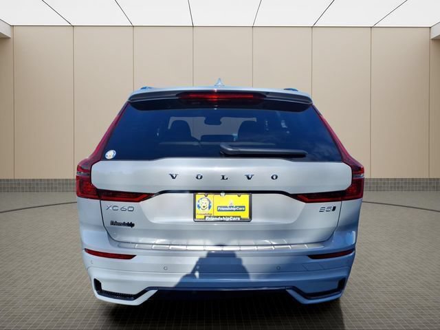 New 2026 Volvo XC60 B5 Plus w/ Protection Package Premier AWD/4WD image 8
