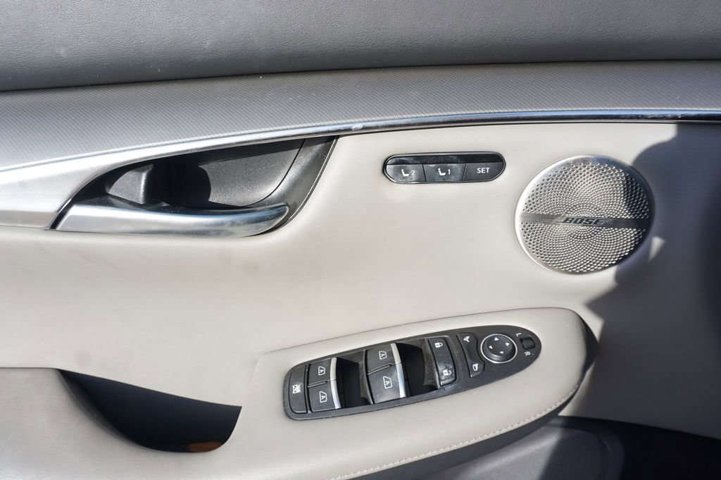 Used 2023 INFINITI QX50 Luxe image 4