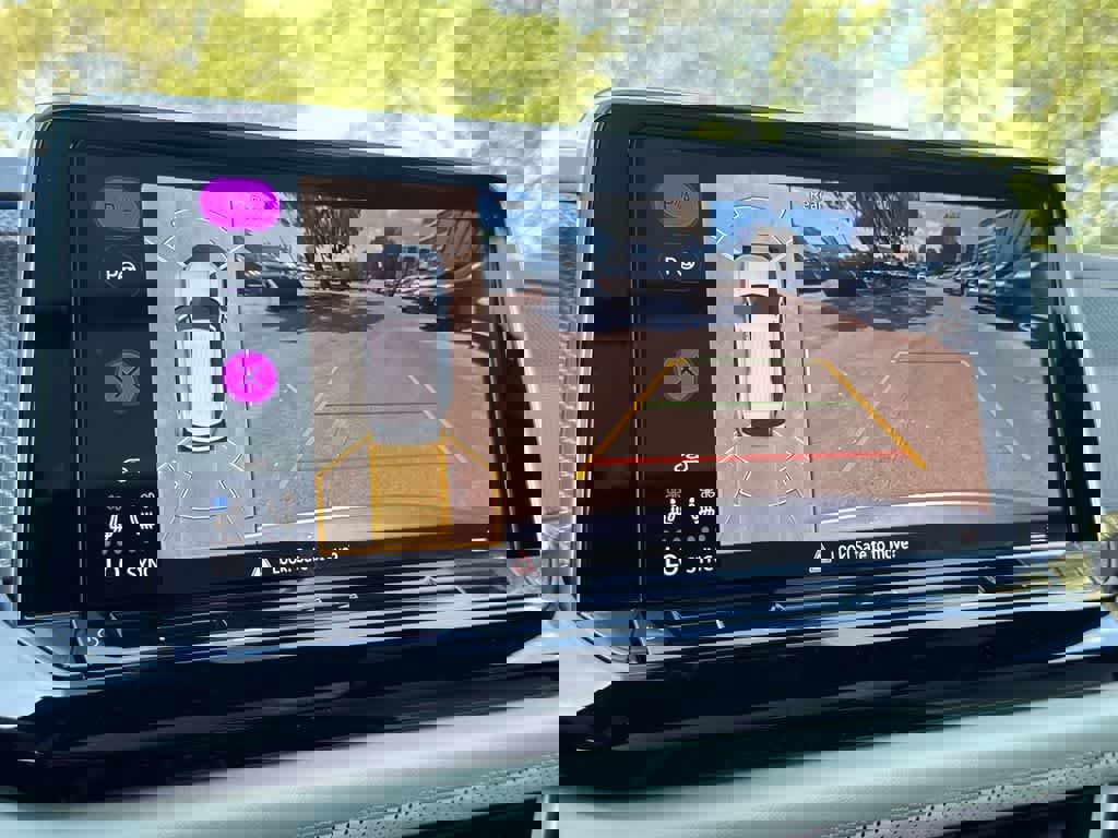 New 2026 Volkswagen Atlas Cross Sport SEL Premium R-Line image 19