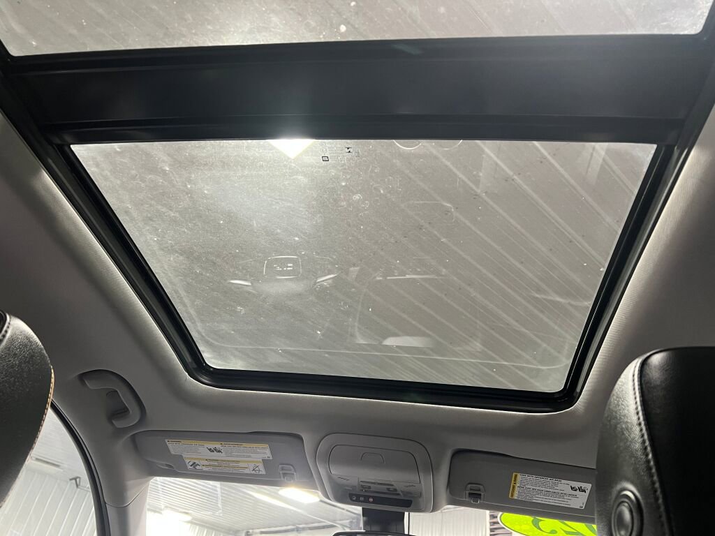 Used 2023 GMC Terrain AT4 w/ Infotainment Package II image 19